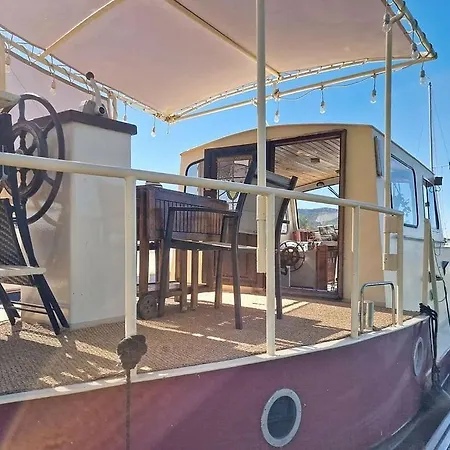 Bateau-hôtel La Peniche - Insolite- Parking Valence (Drome)