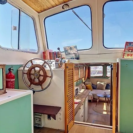 La Peniche - Insolite- Parking Hotel en barco *